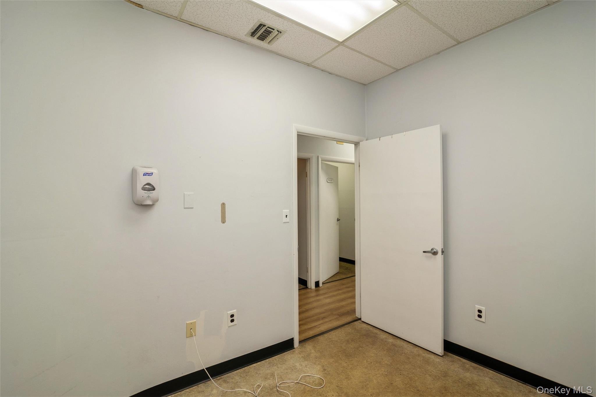 1641a Medford Avenue Property Photo 18