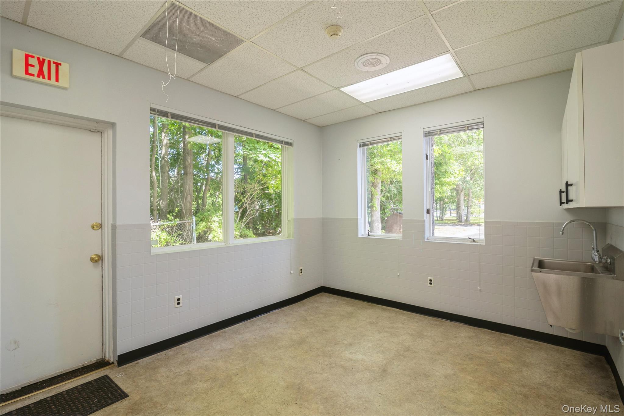 1641a Medford Avenue Property Photo 21