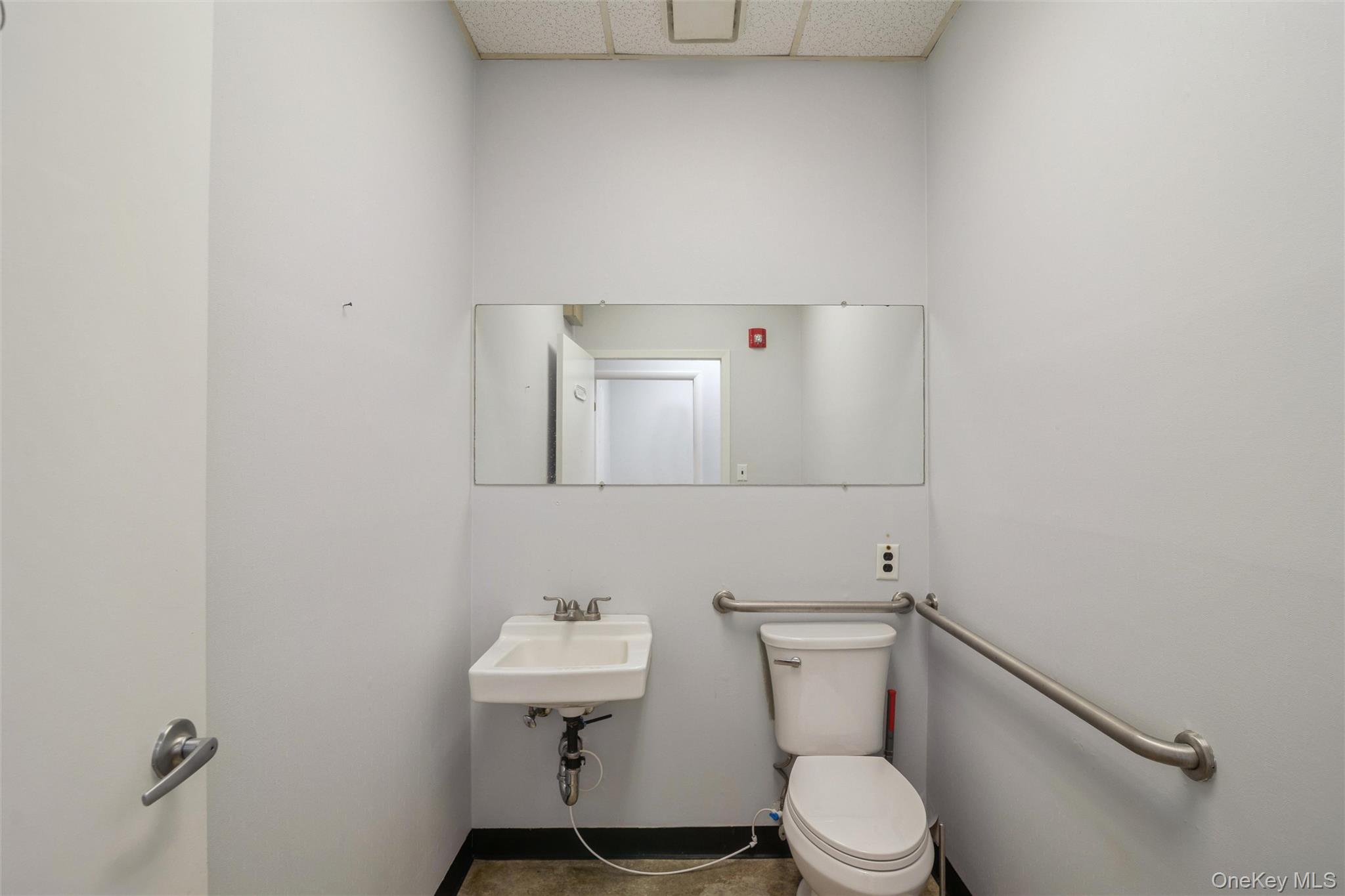 1641a Medford Avenue Property Photo 27