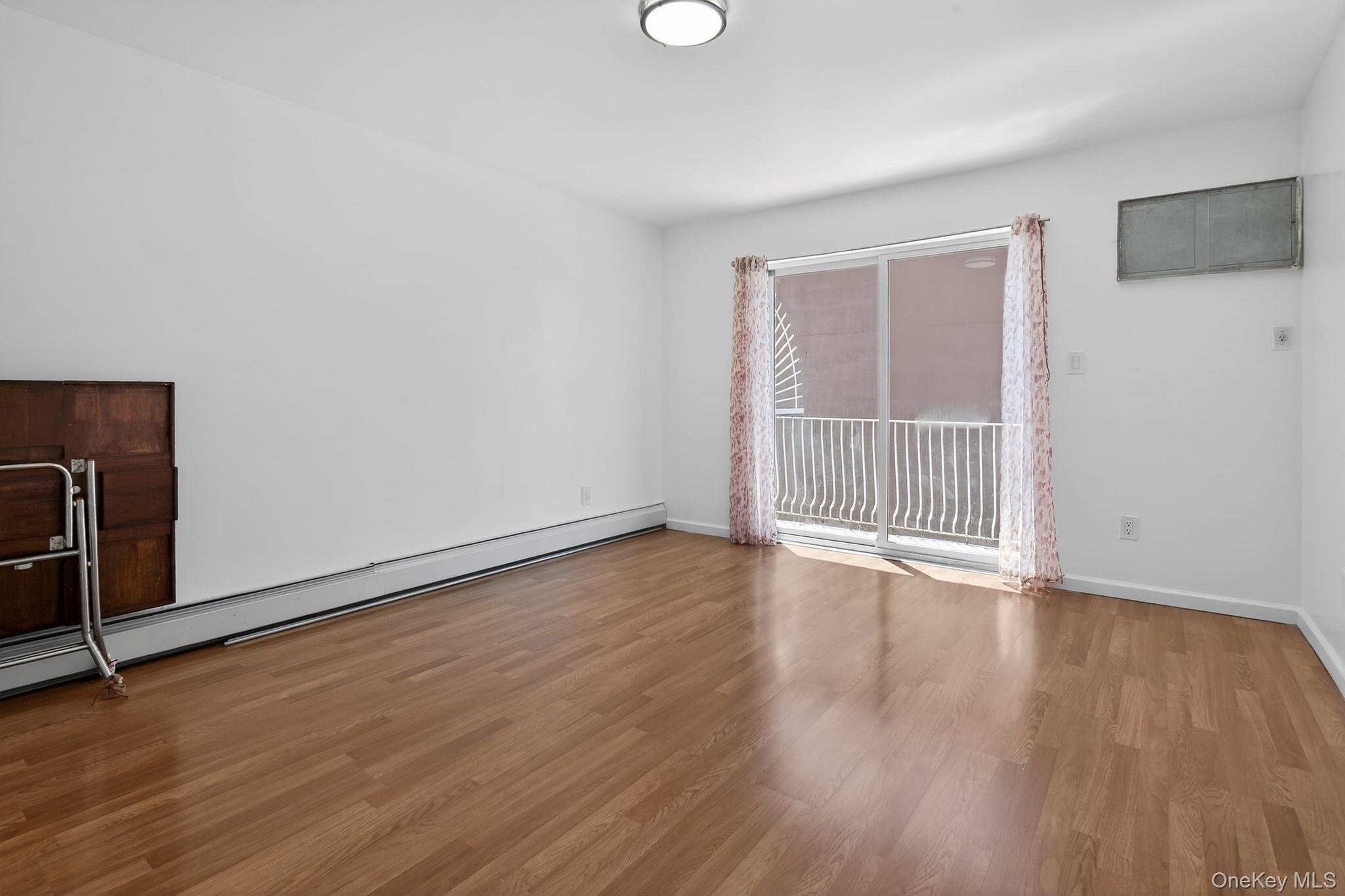 10306 35th Avenue Property Photo 5