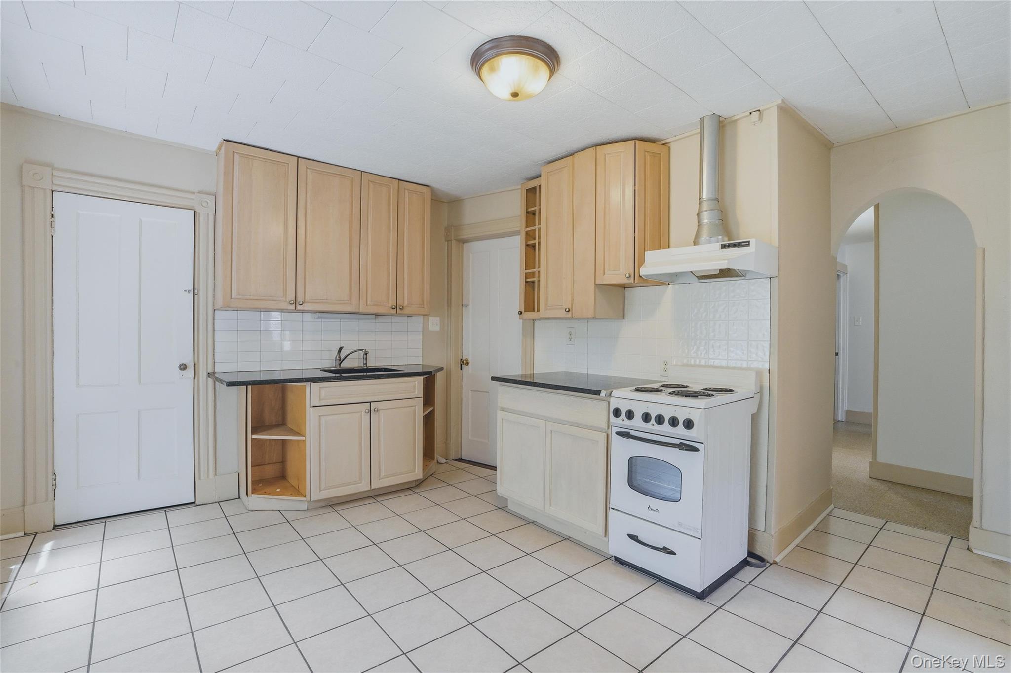 21 Church Street Property Photo 22