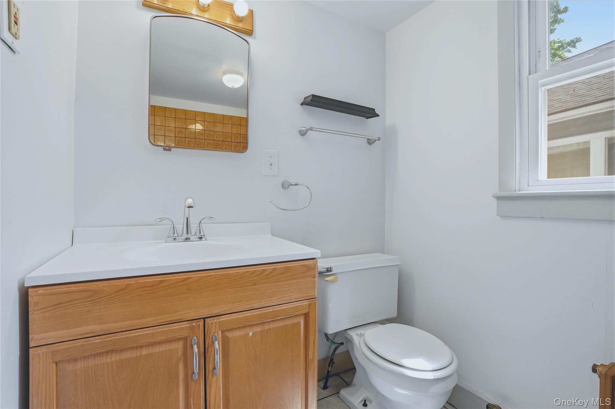 21 Church Street Property Photo 24