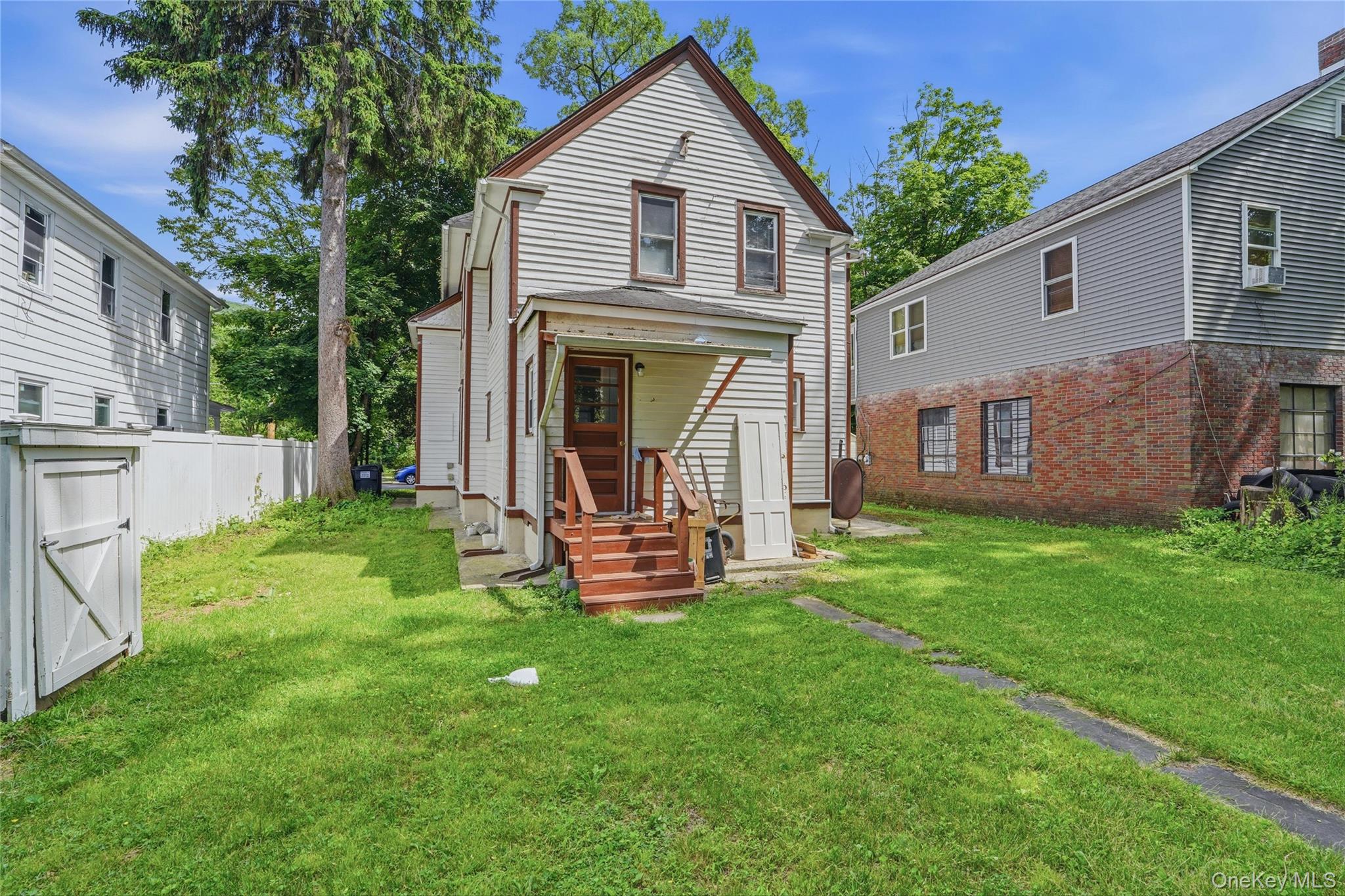 21 Church Street Property Photo 30