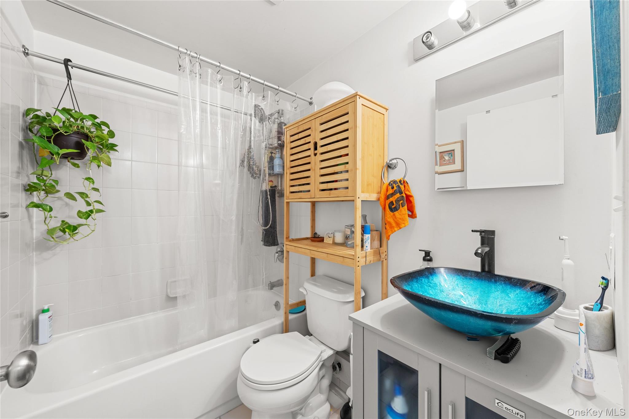 112 Beach 62nd Street 66 Property Photo 7
