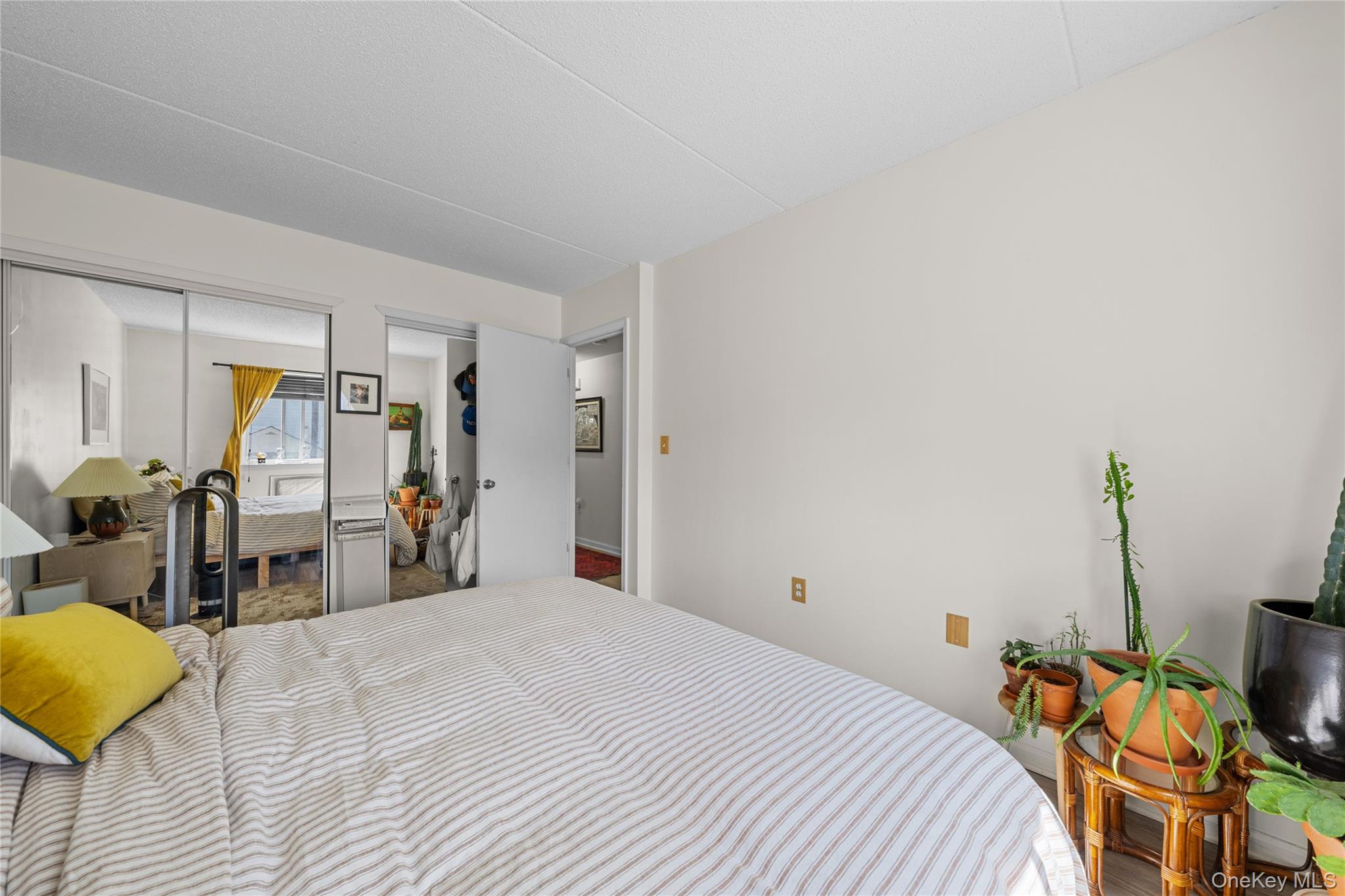 112 Beach 62nd Street 66 Property Photo 12