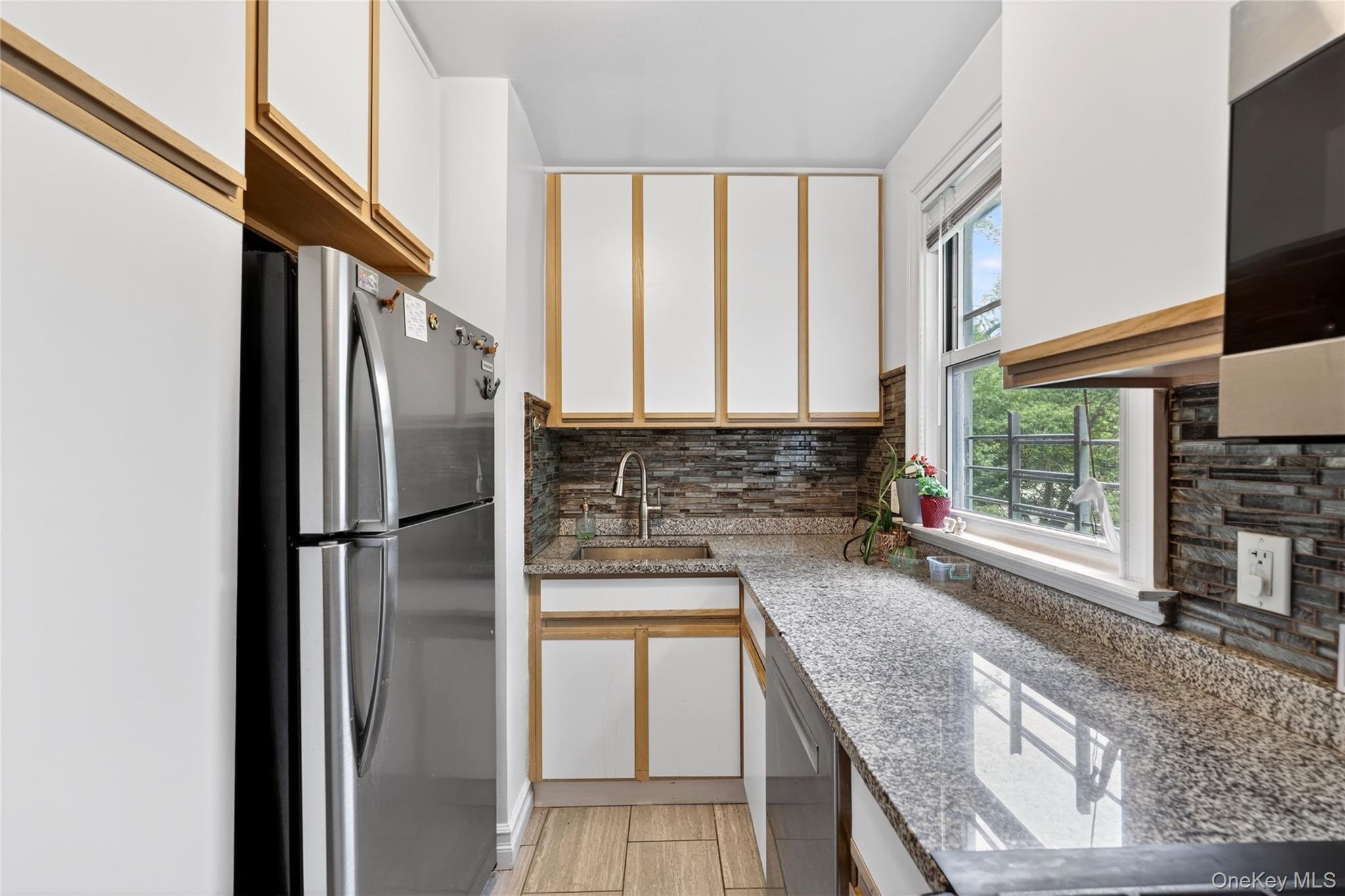 13 Winchester Avenue 2a Property Photo 6