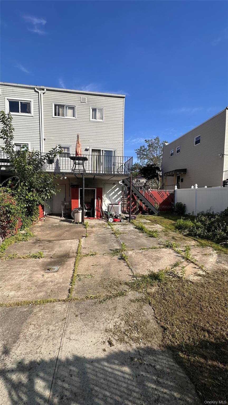 10565 Avenue L Property Photo 3