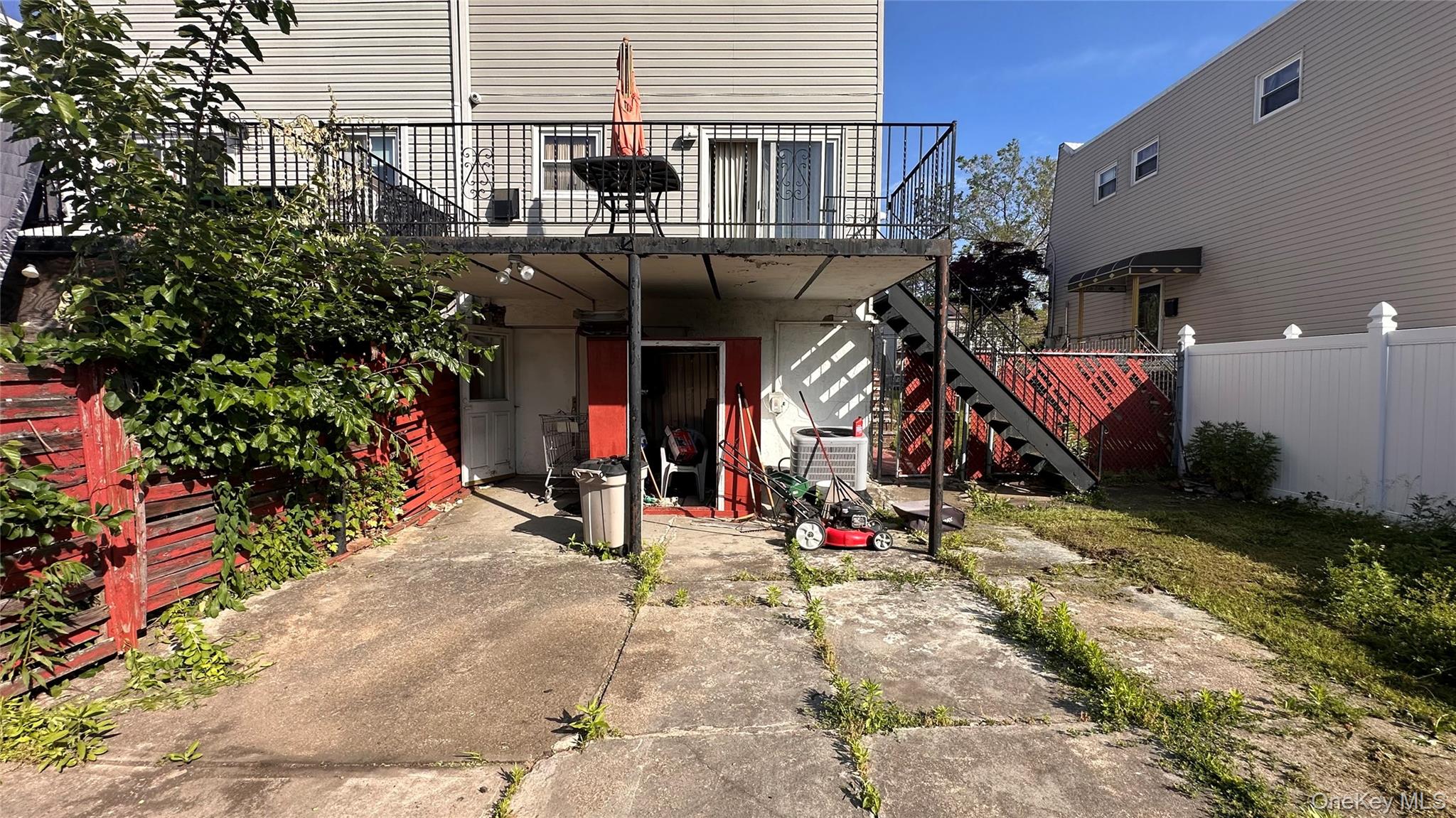 10565 Avenue L Property Photo 6