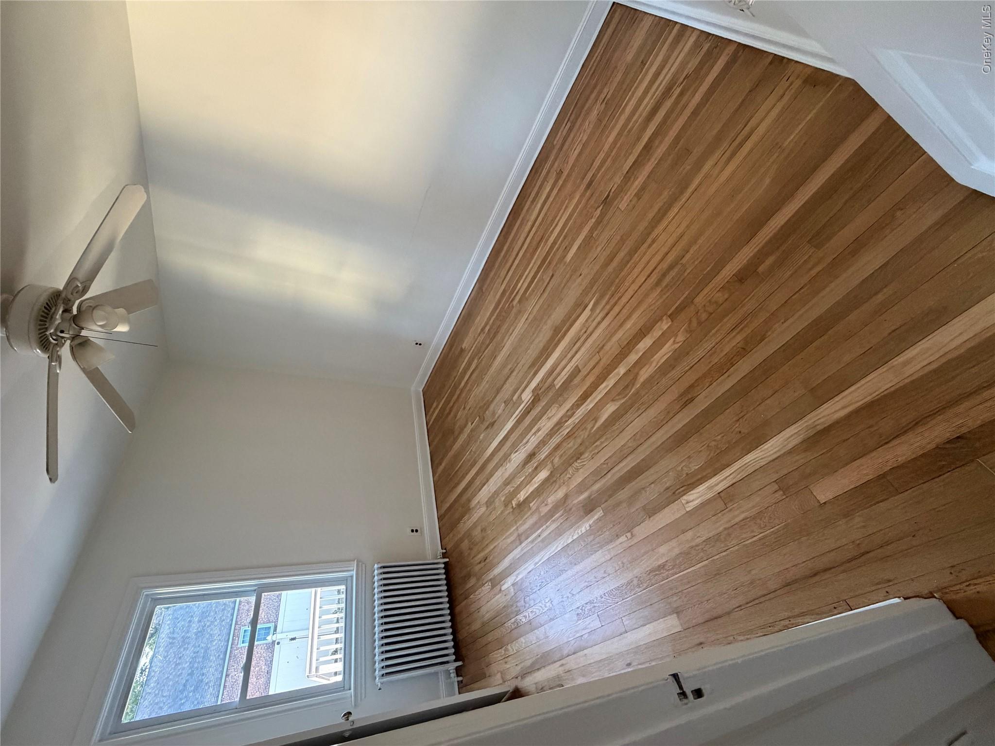 94 E Fenimore Street Property Photo 7