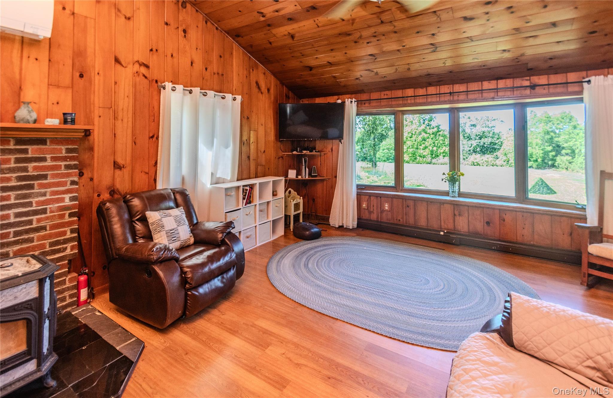 12 Ose Road Property Photo 7