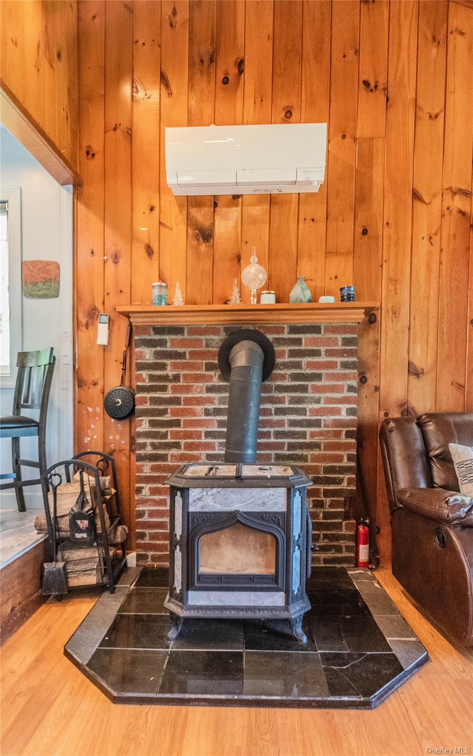 12 Ose Road Property Photo 8