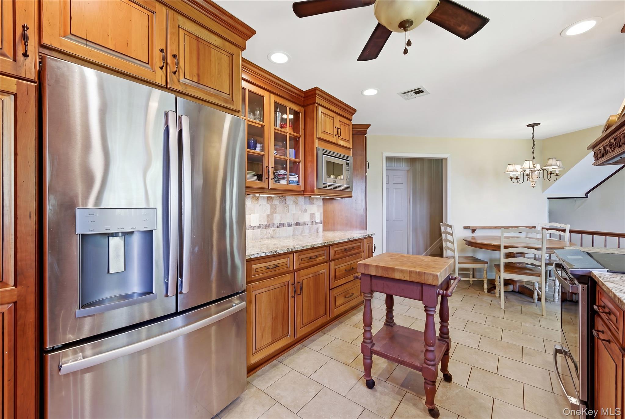 195 Shore Road Property Photo 12