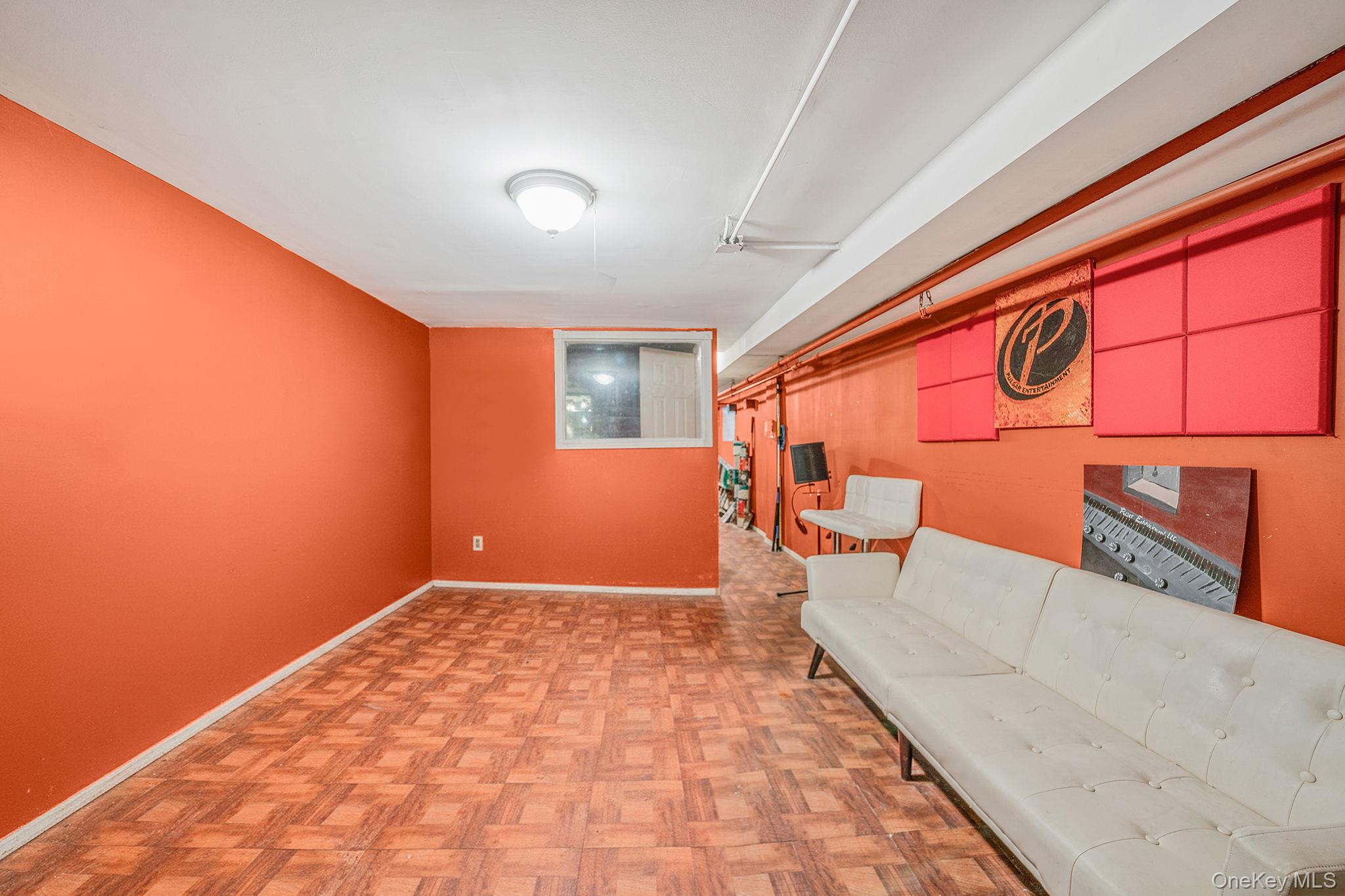 37 Grant Avenue Property Photo 17