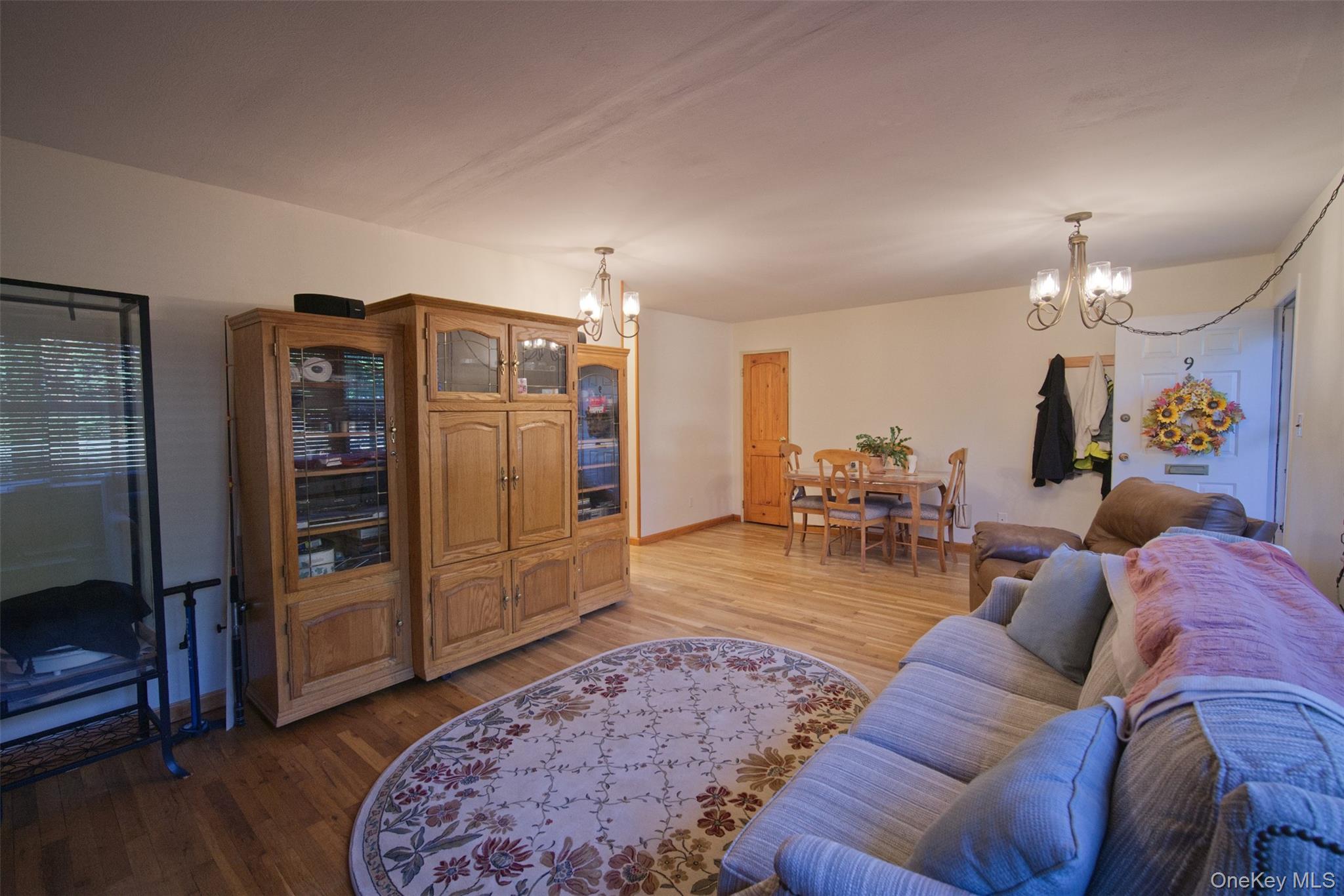 9 Farber Drive 9 Property Photo 3