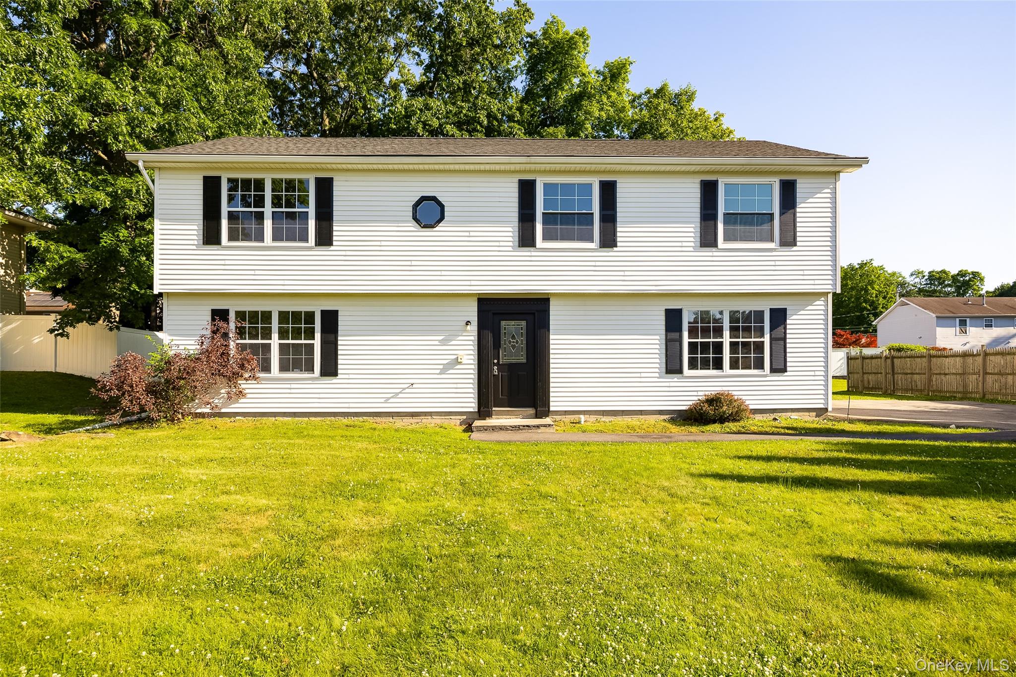 14 Hawkins Street Property Photo 1