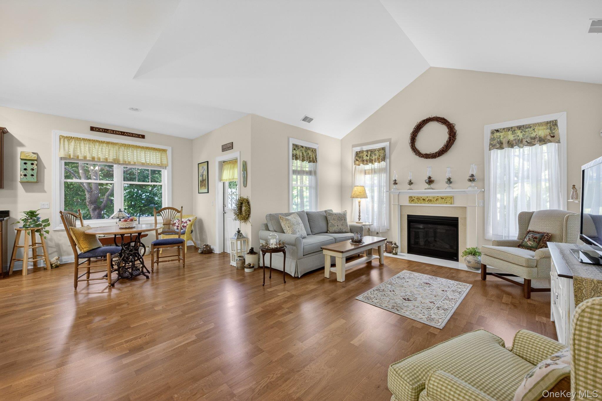 28 Yesterday Drive Property Photo 2