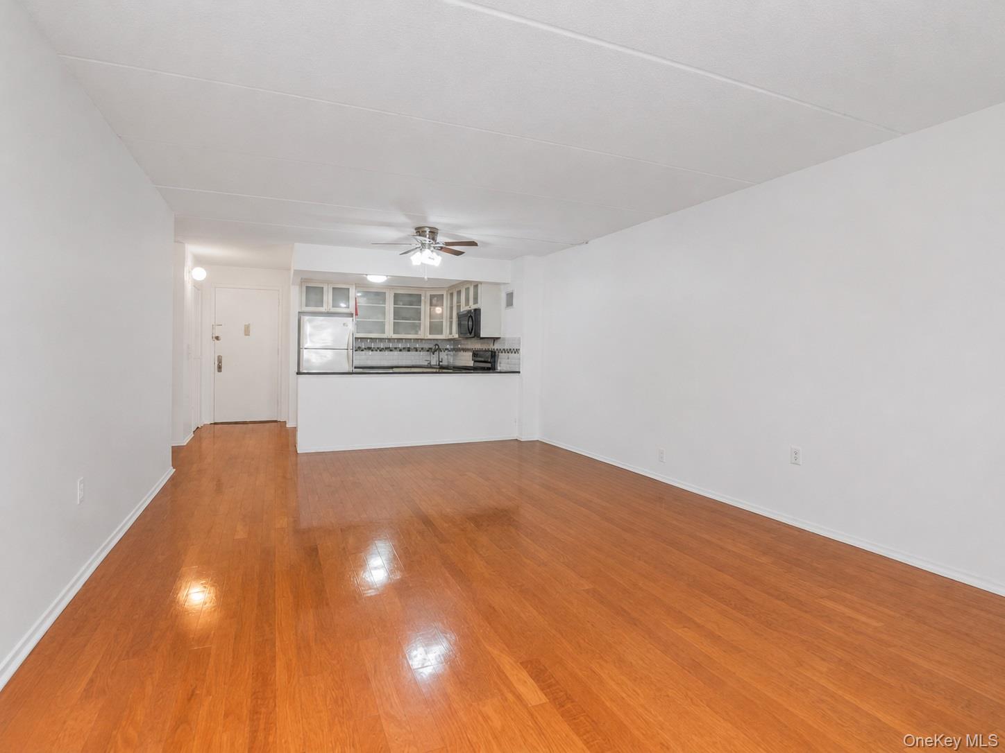 777 N Macquesten Parkway 203 Property Photo 8
