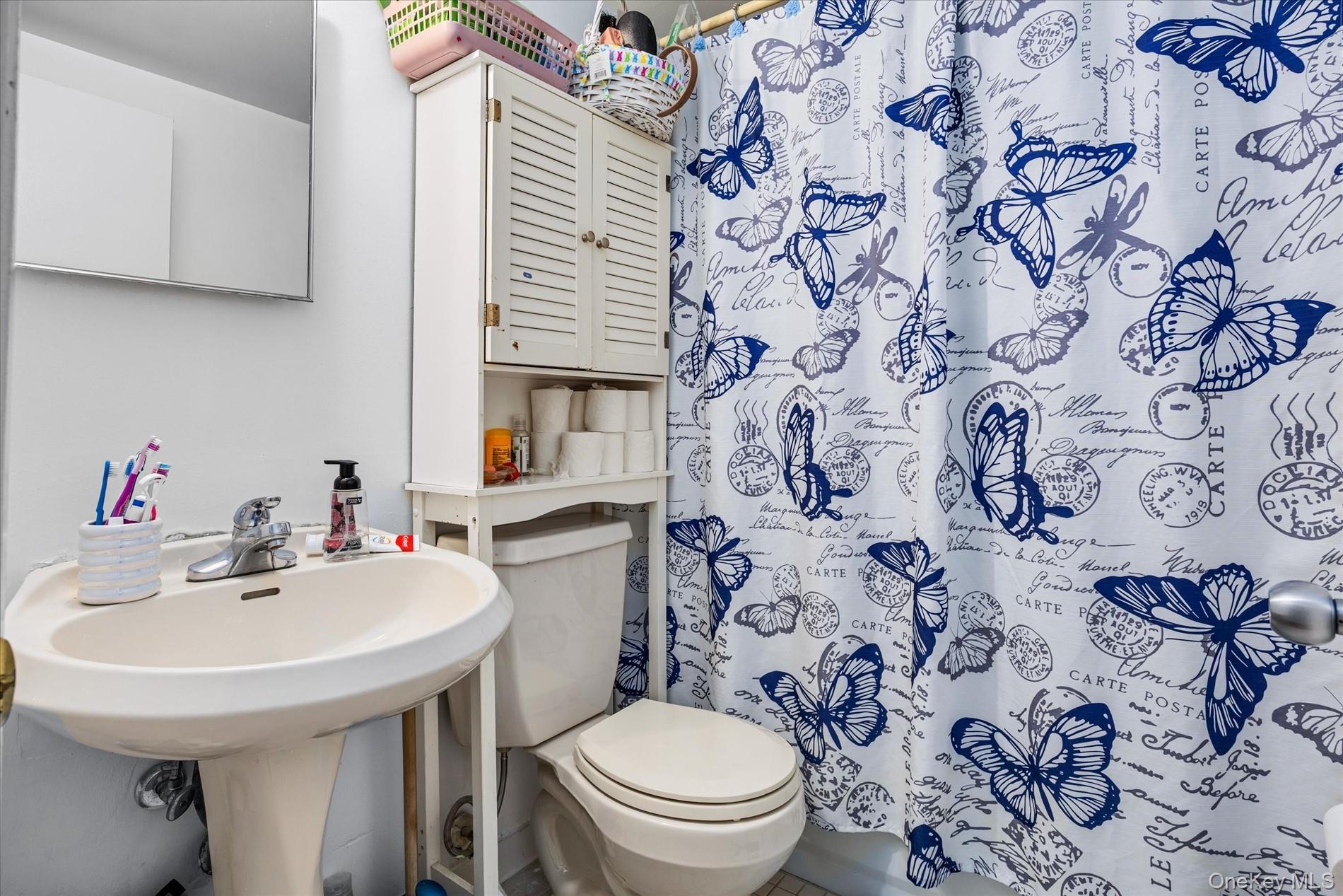 2058 Washington Avenue Property Photo 23