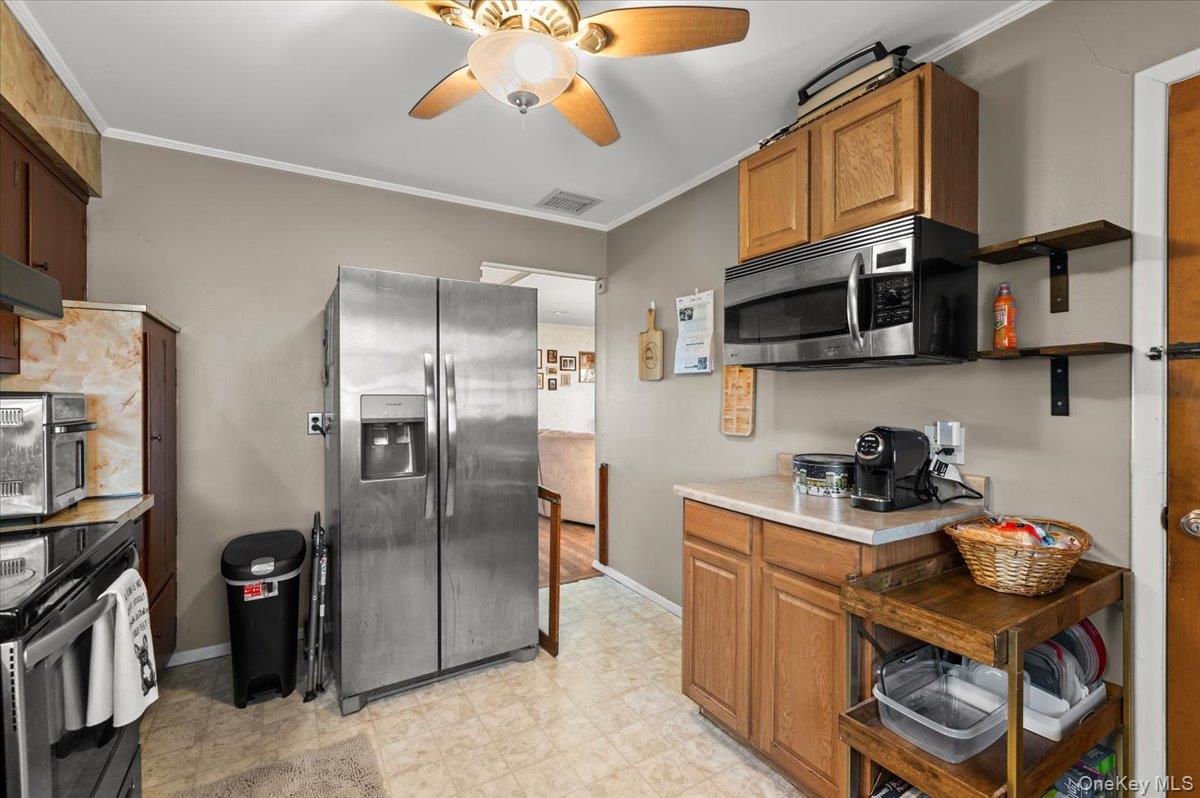 719 Catskill Avenue Property Photo 5