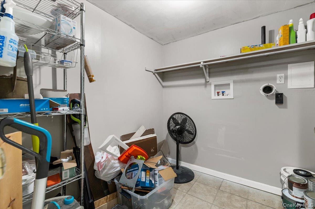 719 Catskill Avenue Property Photo 20