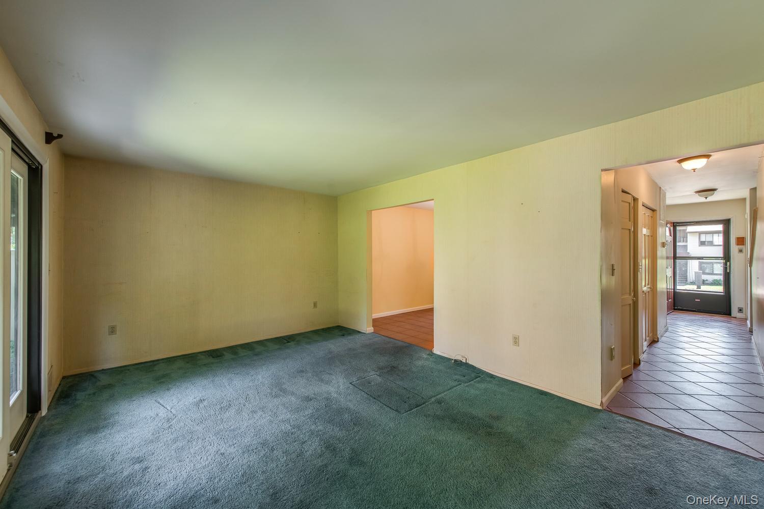 8 Knightsbridge C Property Photo 14