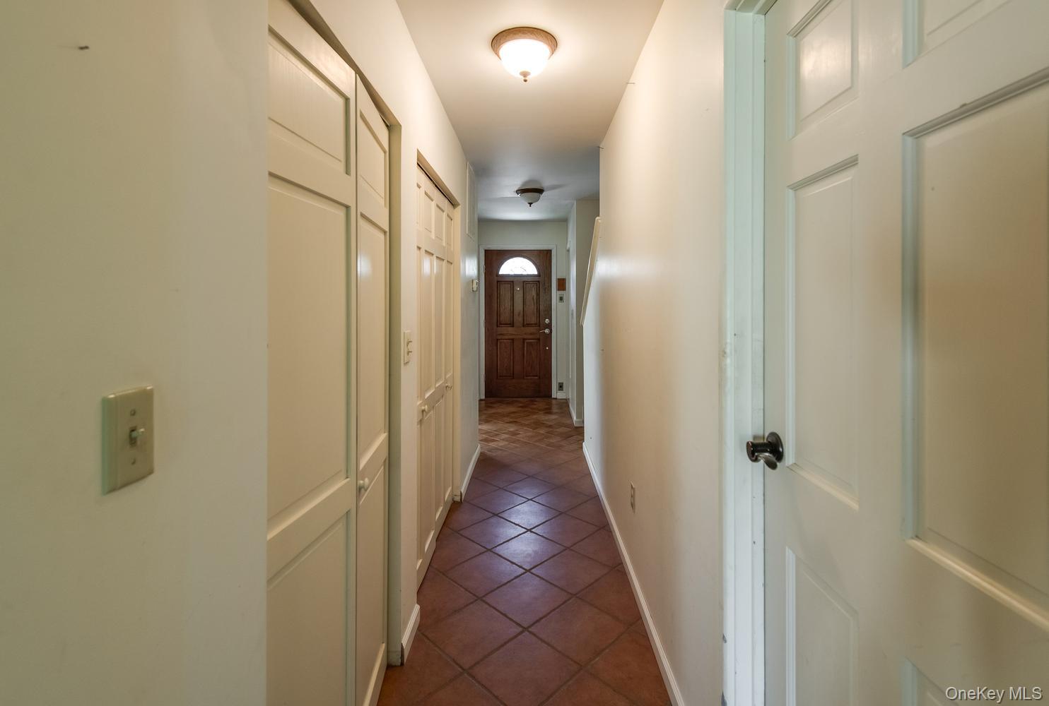 8 Knightsbridge C Property Photo 15