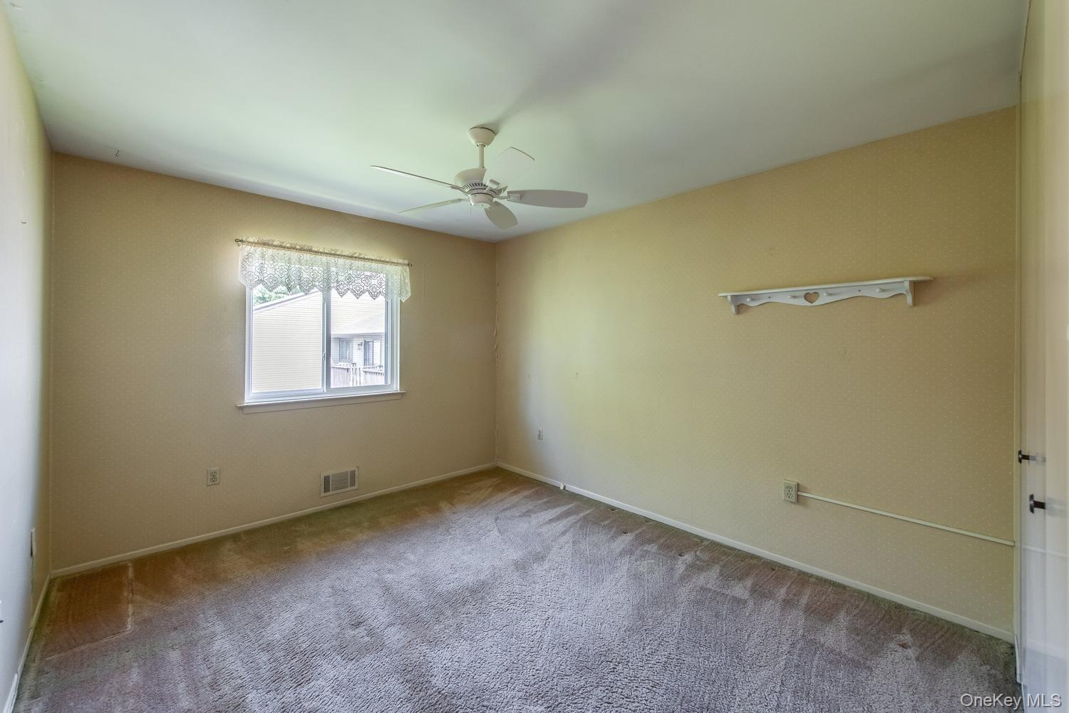 8 Knightsbridge C Property Photo 24