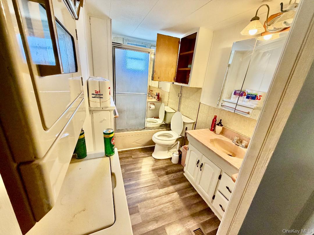 620 #25 Montauk Highway 25 Property Photo 7