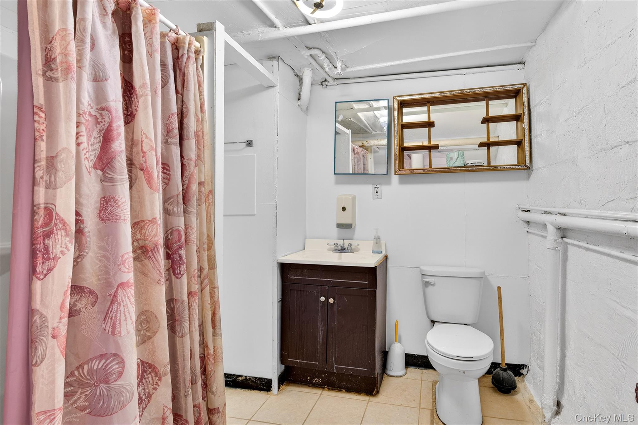 34 Sutton Street Property Photo 35