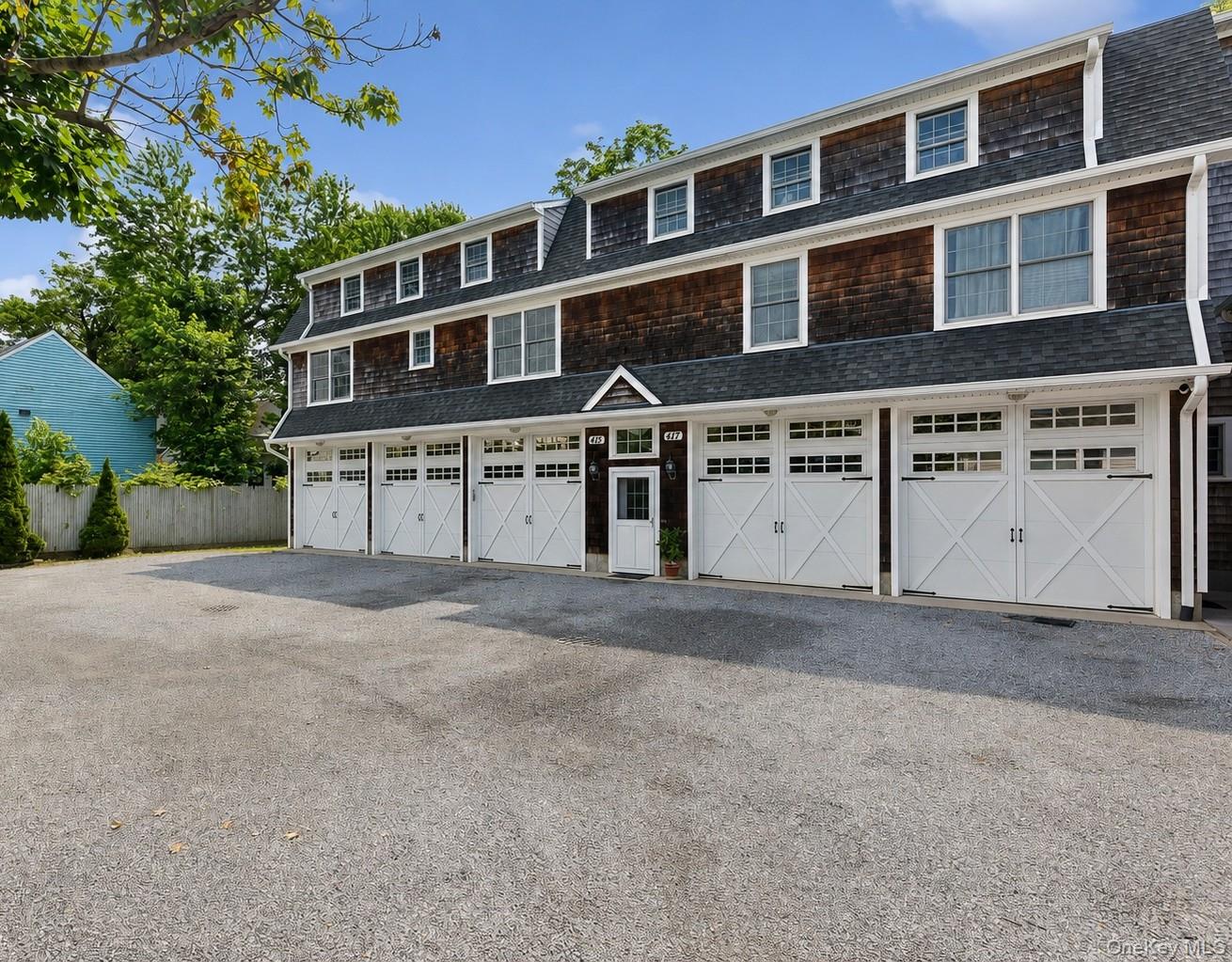 415 1st Street Property Photo 1