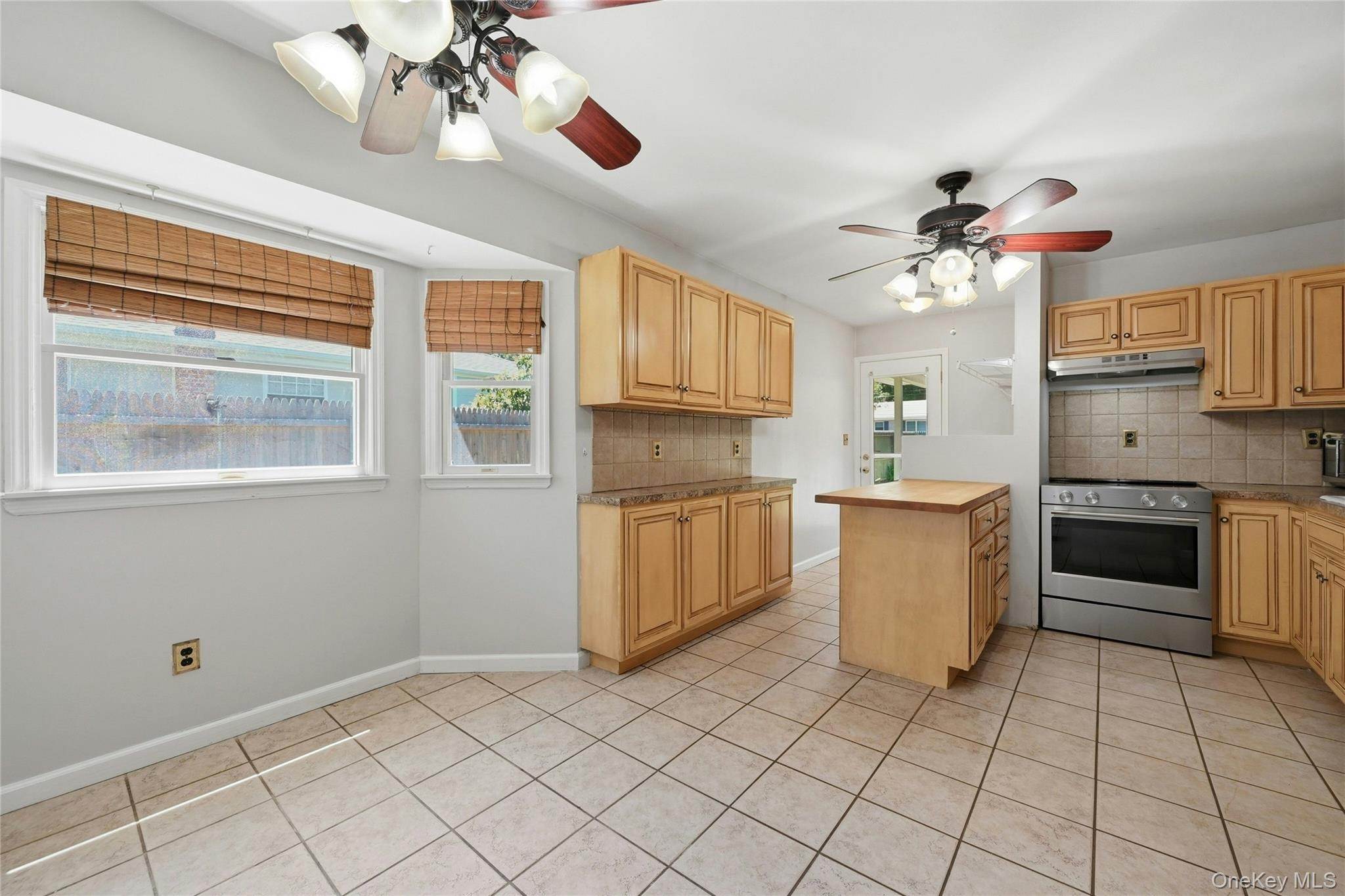10 Twin Pine Lane Property Photo 12