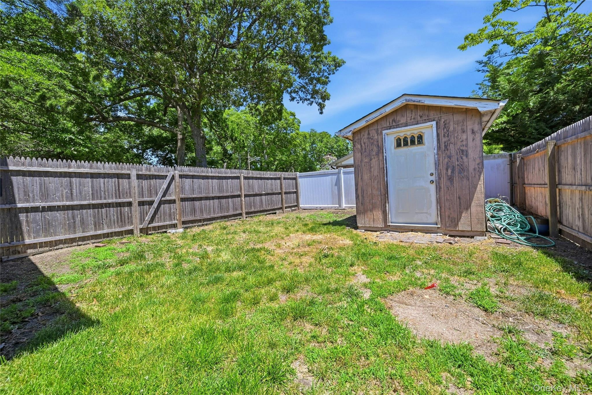 10 Twin Pine Lane Property Photo 24