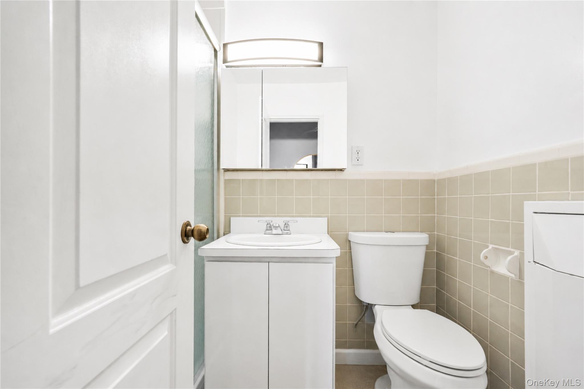 2909 137th Street 2k Property Photo 9