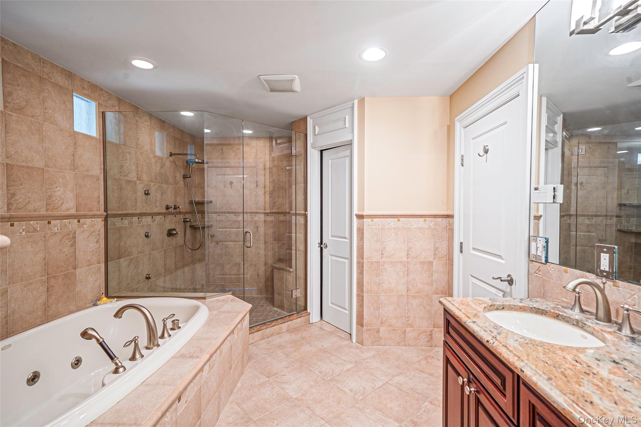 589 Landing Avenue Property Photo 23
