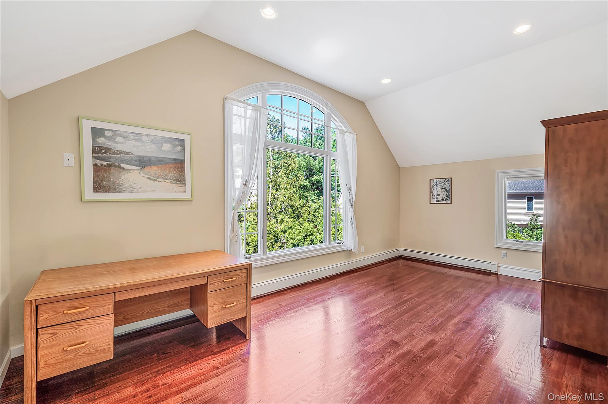 589 Landing Avenue Property Photo 28