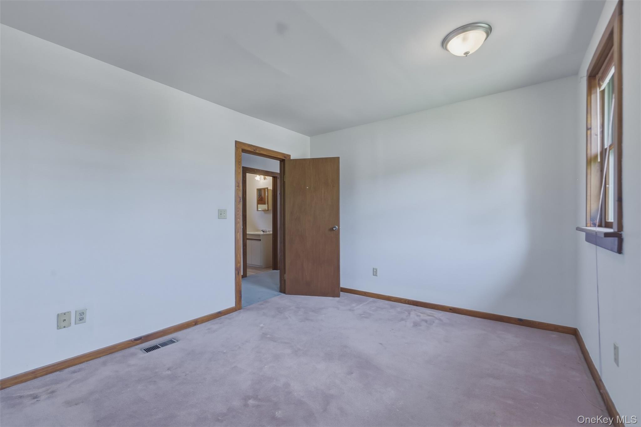 2 Enderkill Drive Property Photo 23
