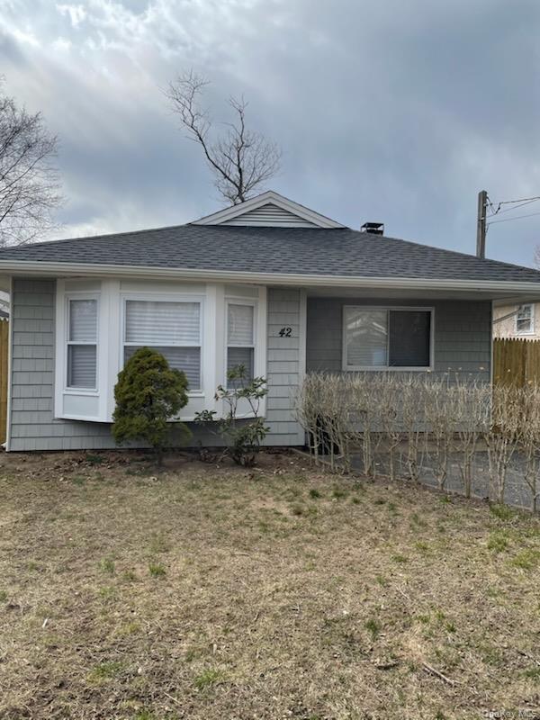 42 Vernon Avenue Property Photo 1