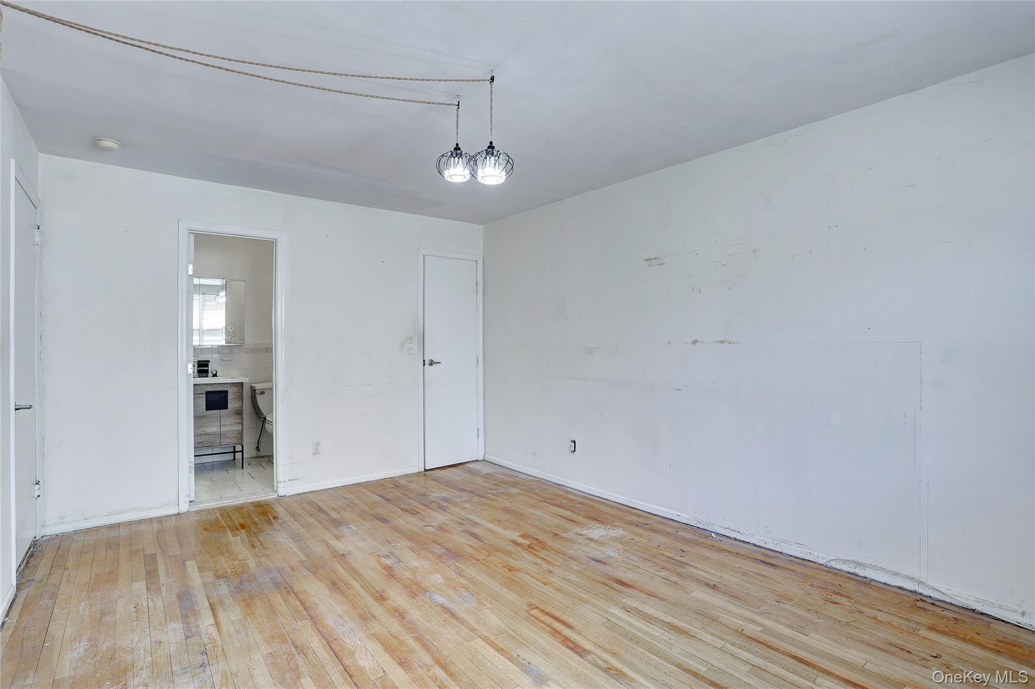202 Kearsing Parkway Property Photo 10
