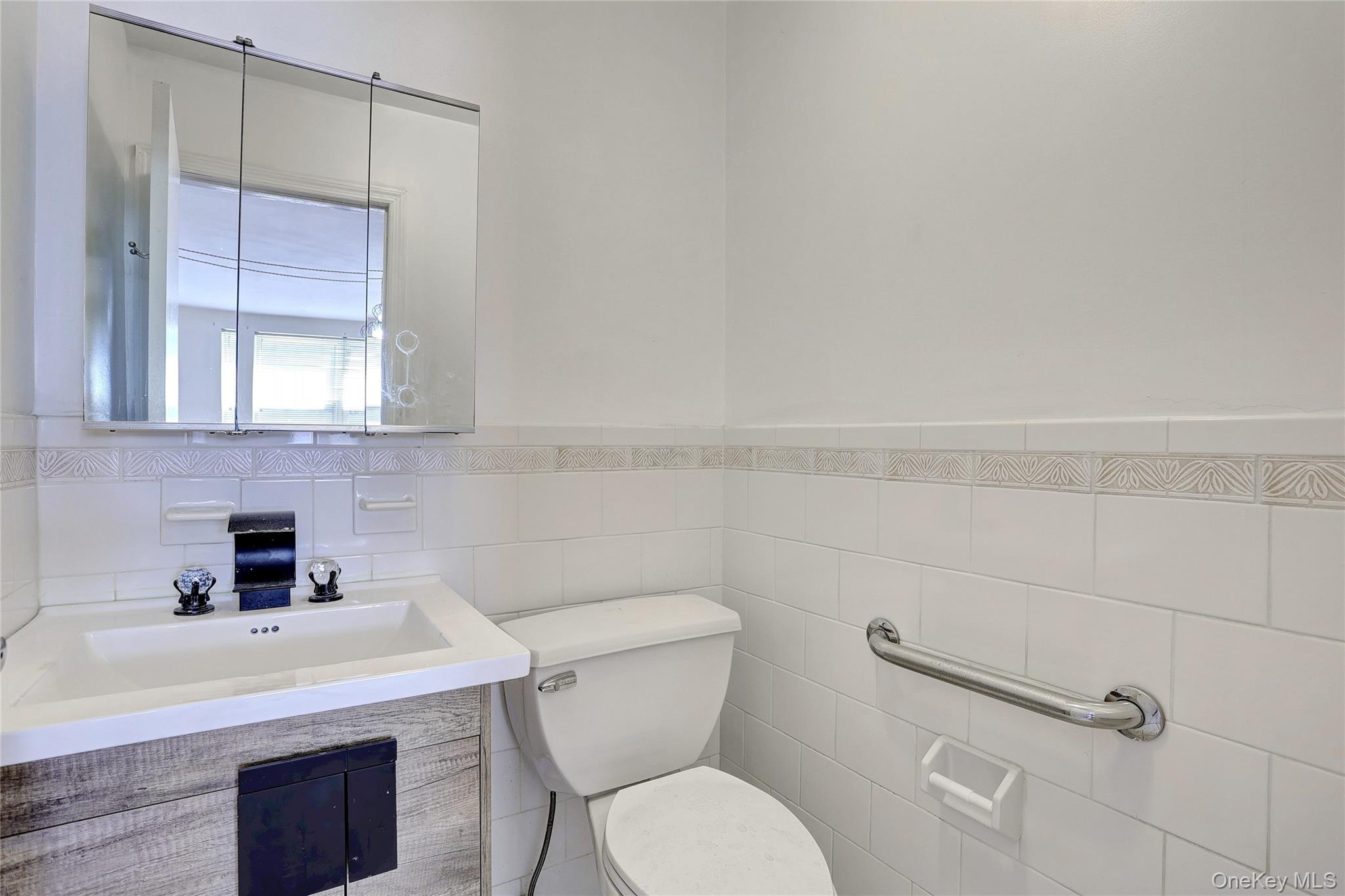 202 Kearsing Parkway Property Photo 11
