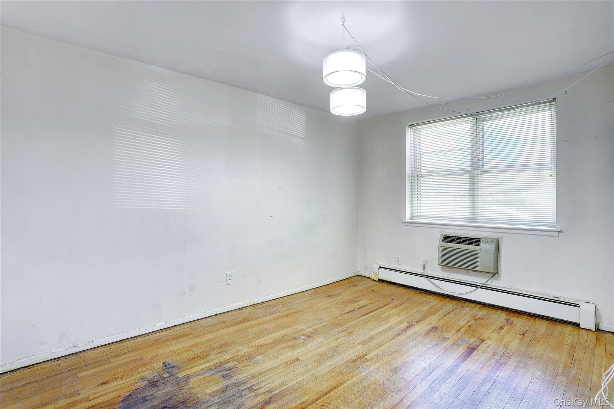 202 Kearsing Parkway Property Photo 13