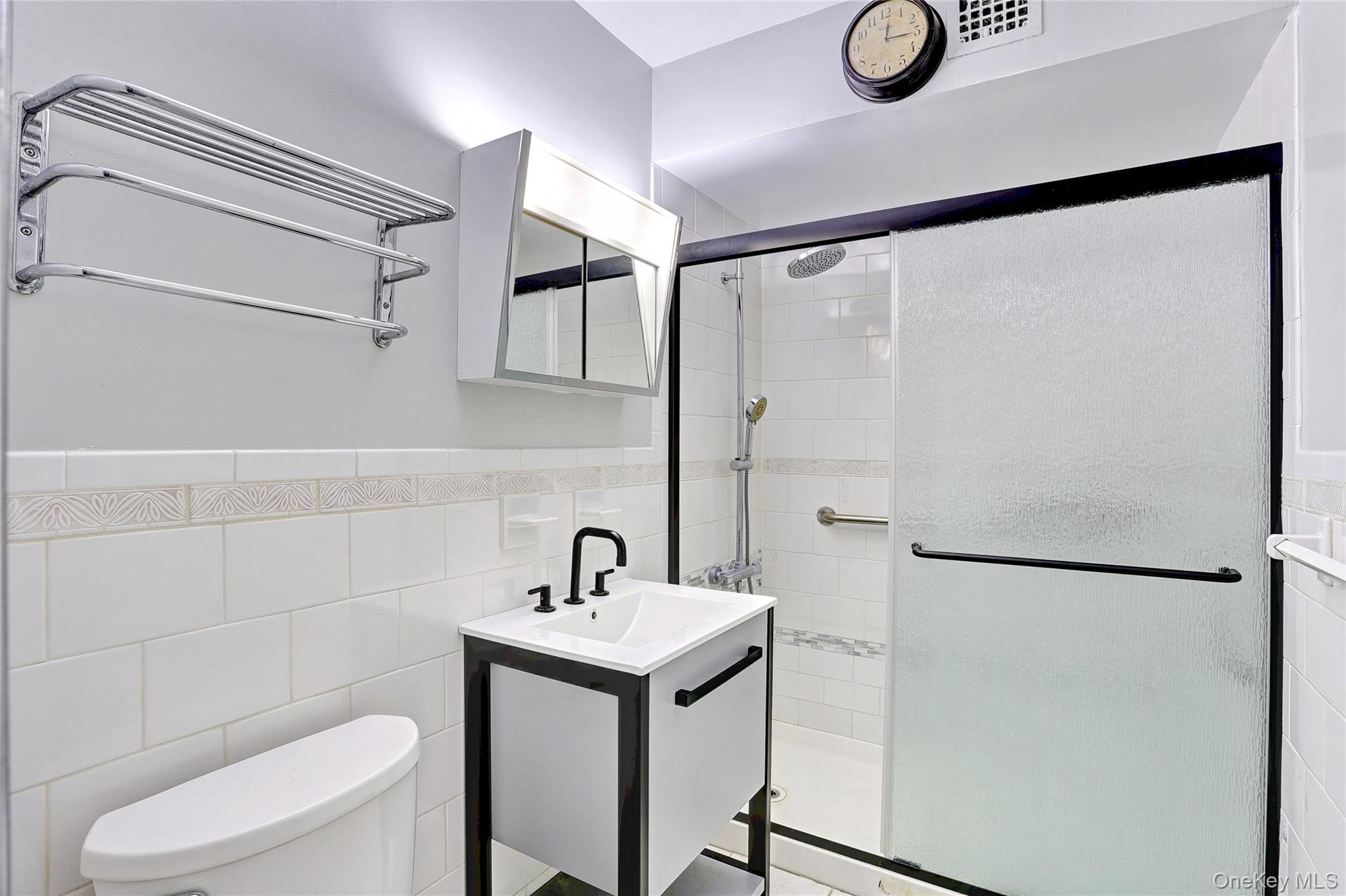 202 Kearsing Parkway Property Photo 15