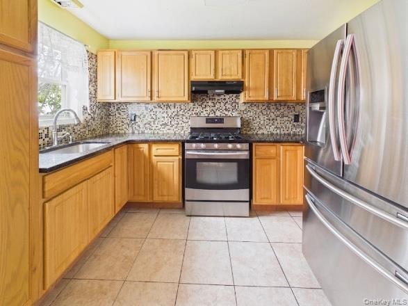 1222 Vyse Avenue 2 Property Photo 3