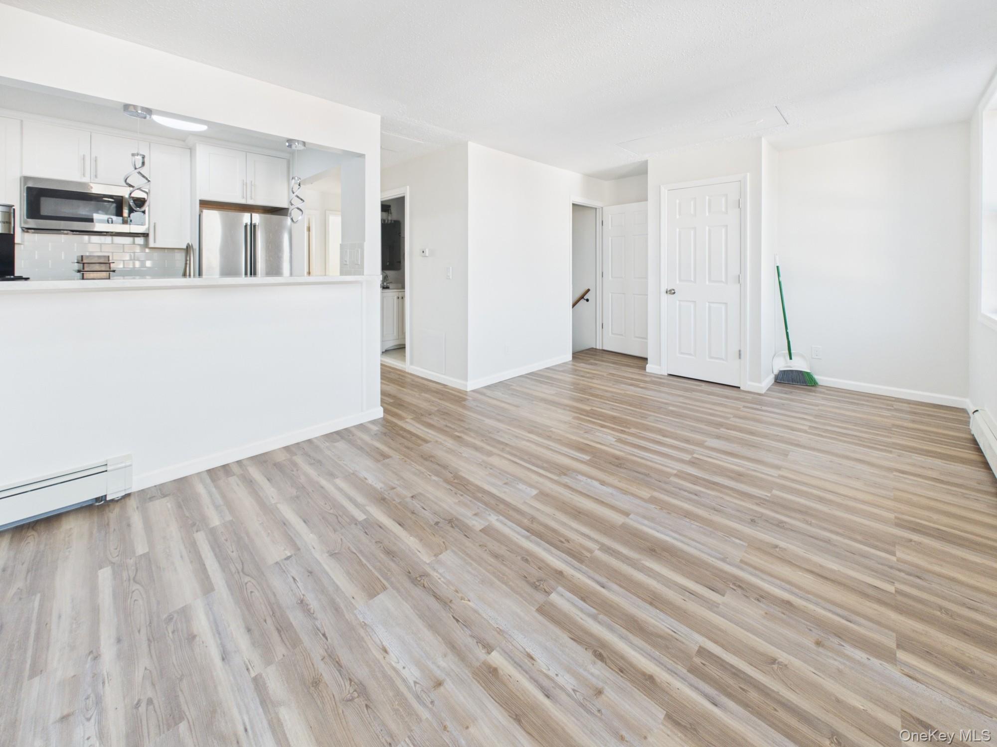 1222 Vyse Avenue 2 Property Photo 13