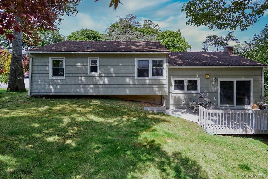72 Hickory Hill Drive Property Photo 1