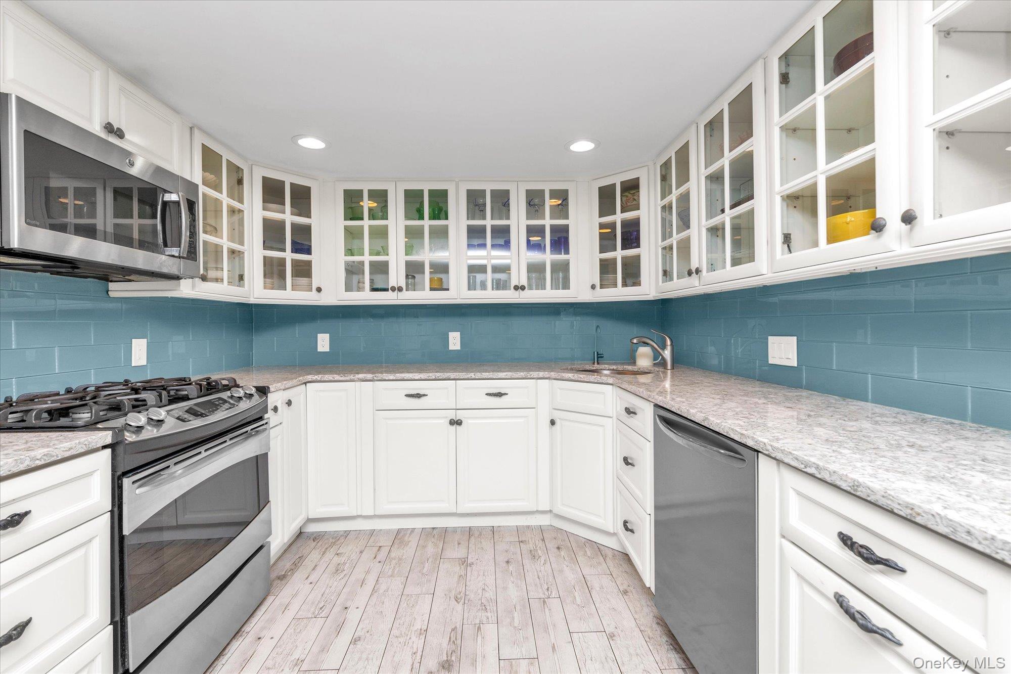 52 Bayview Avenue Property Photo 4