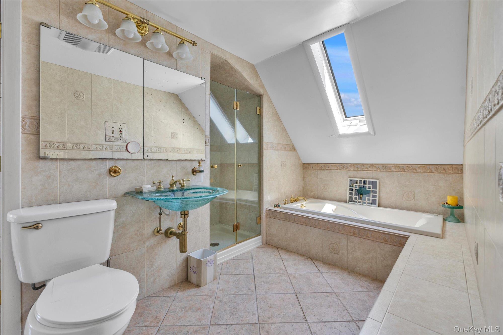 52 Bayview Avenue Property Photo 24