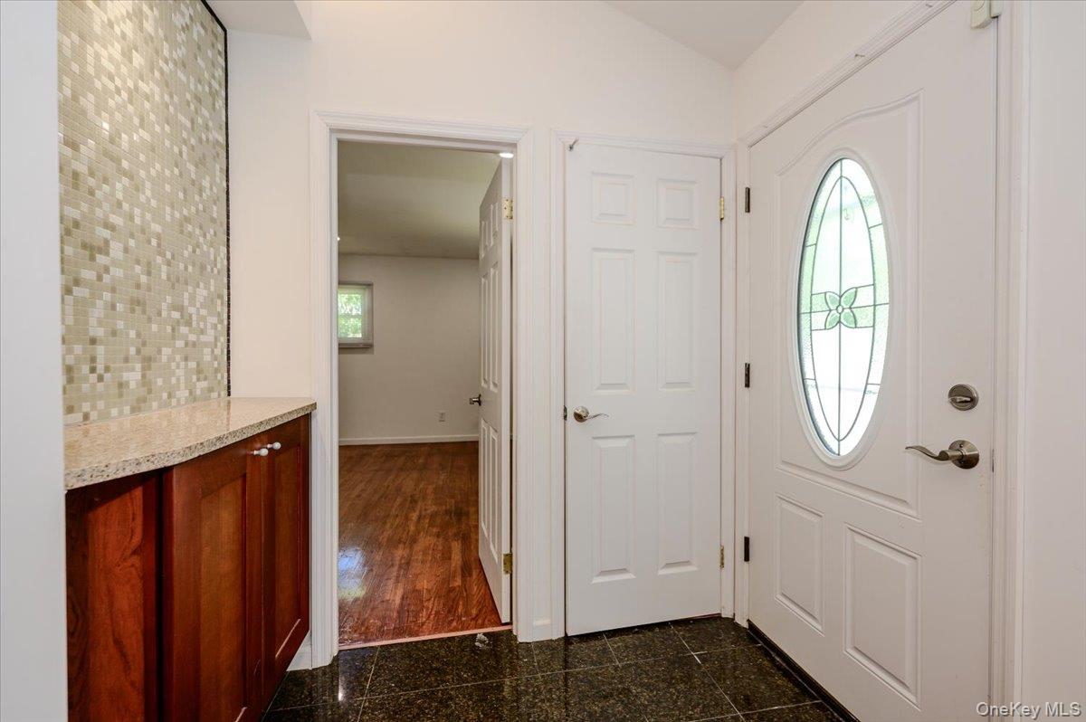53 Ehrhardt Way Property Photo 5