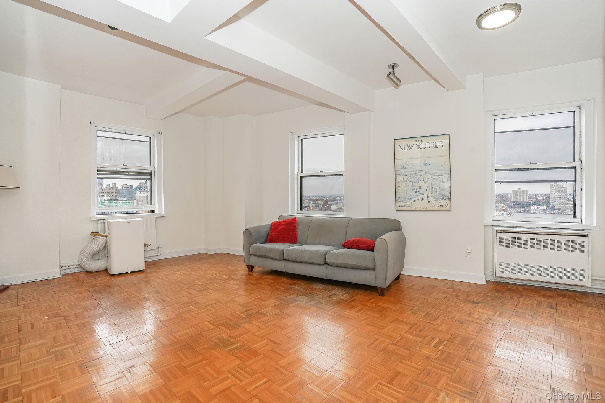 2166 Broadway 22b Property Photo 10