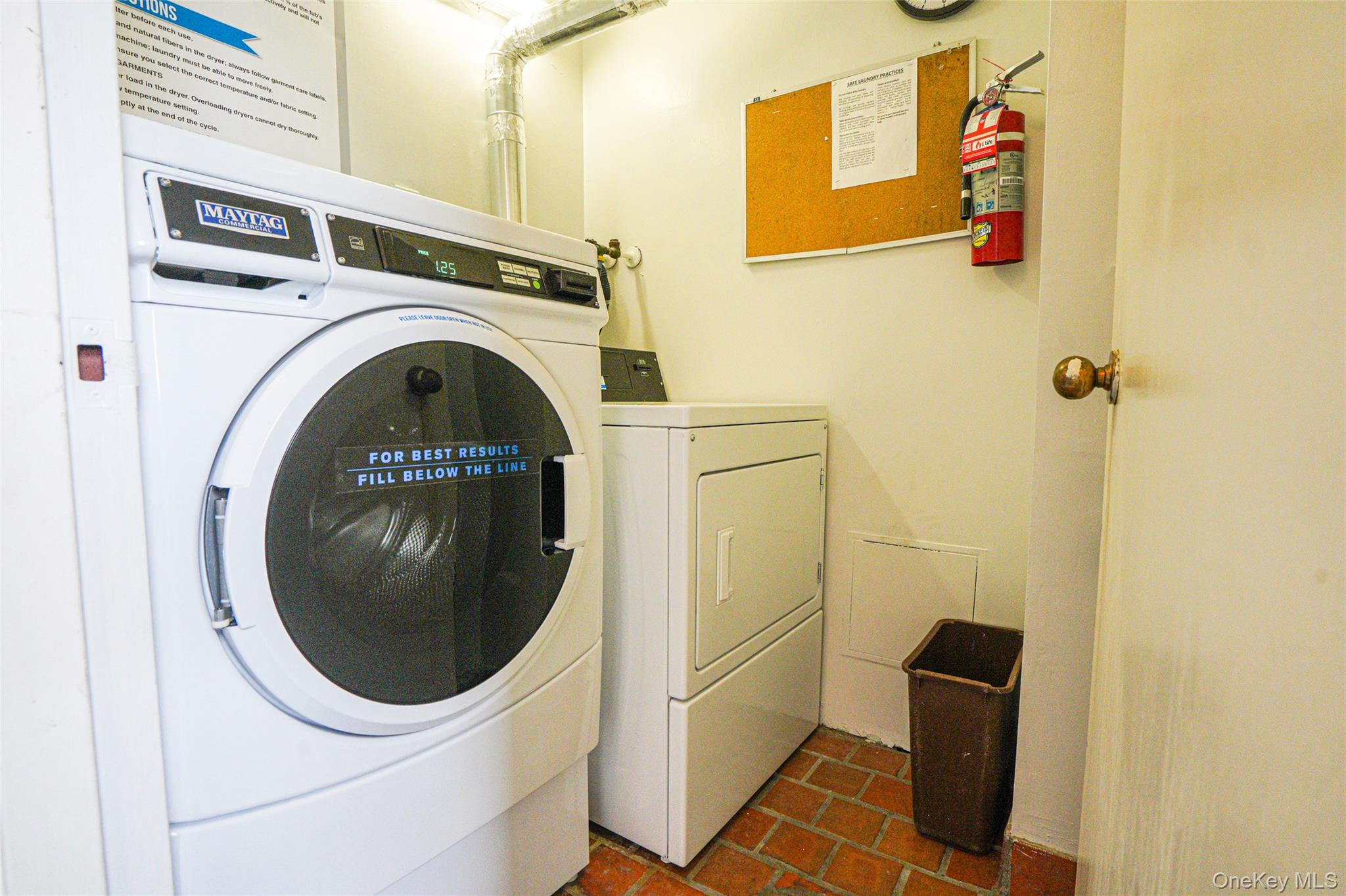 2166 Broadway 22b Property Photo 17