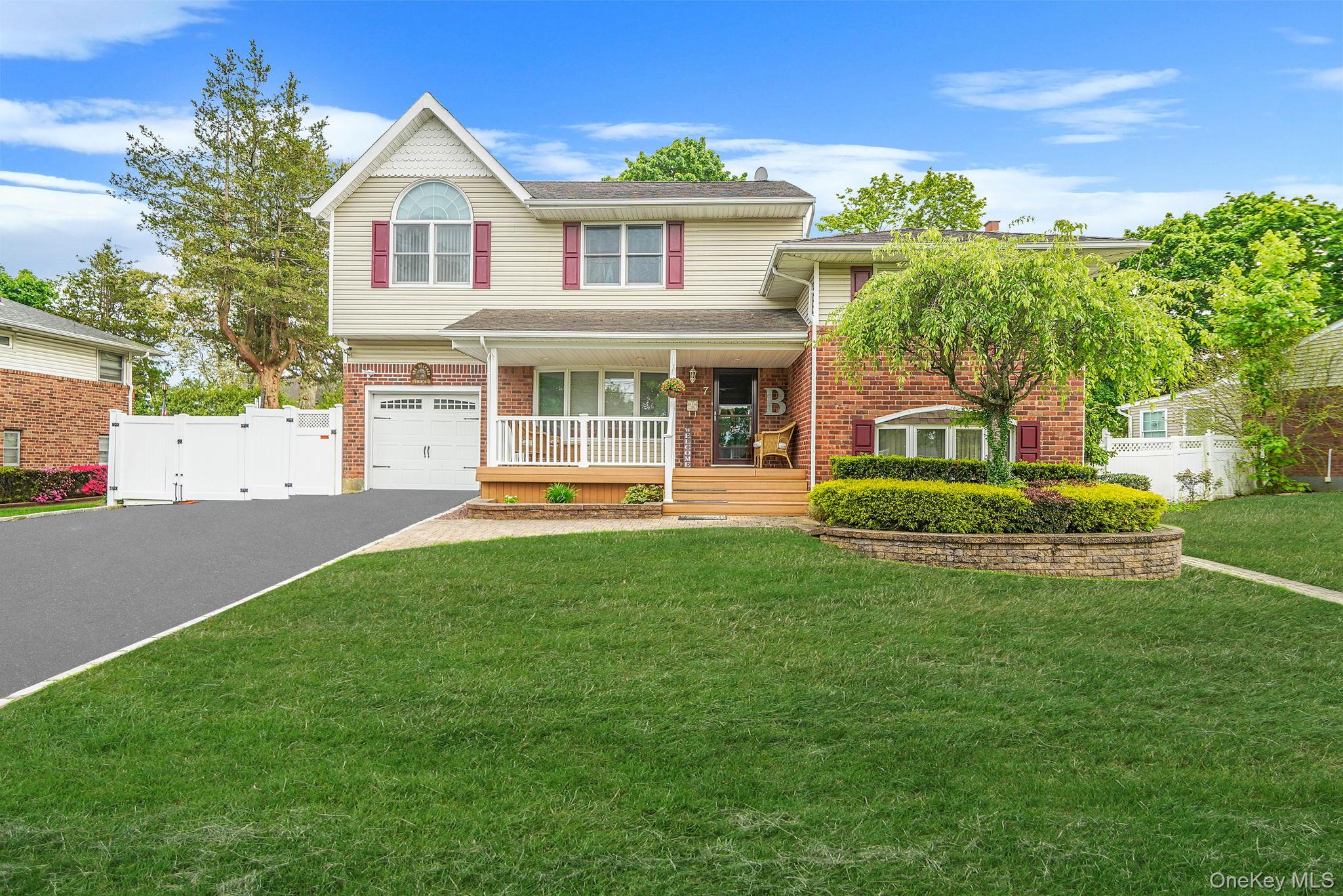 7 Elmwood Road Property Photo 1
